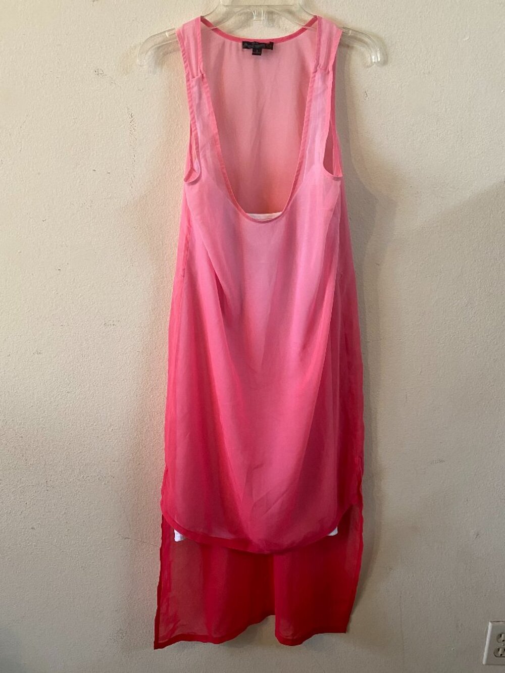 G BY GUESS SMALL LIGHT PINK/DARK PINK DRESS WITH GOLD BELT & LINING/NEW W/O TAG